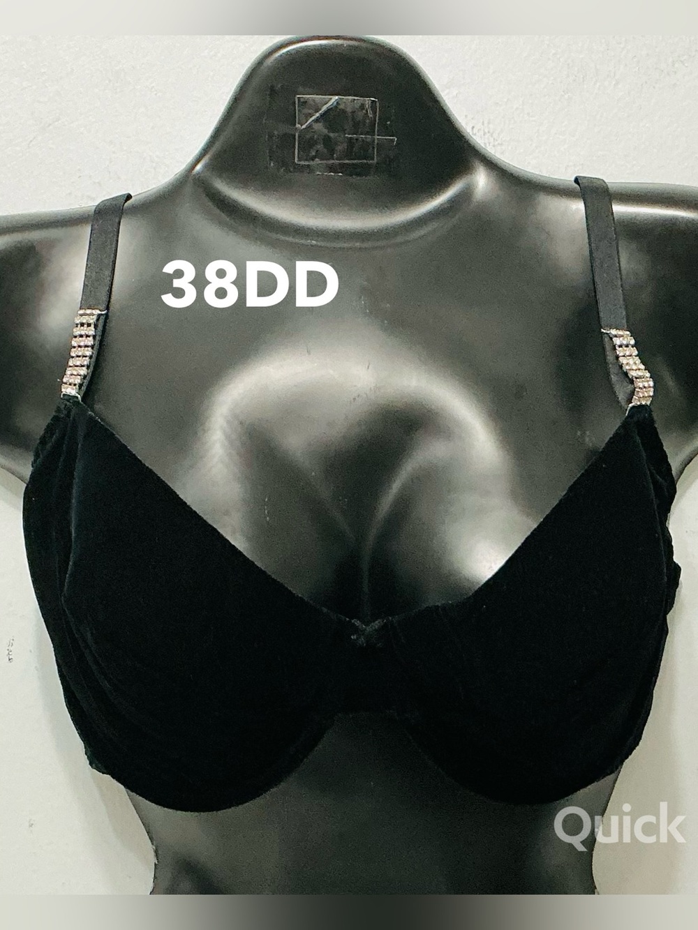 38DD - NWT Ann Summers Plunge Velvet Bra